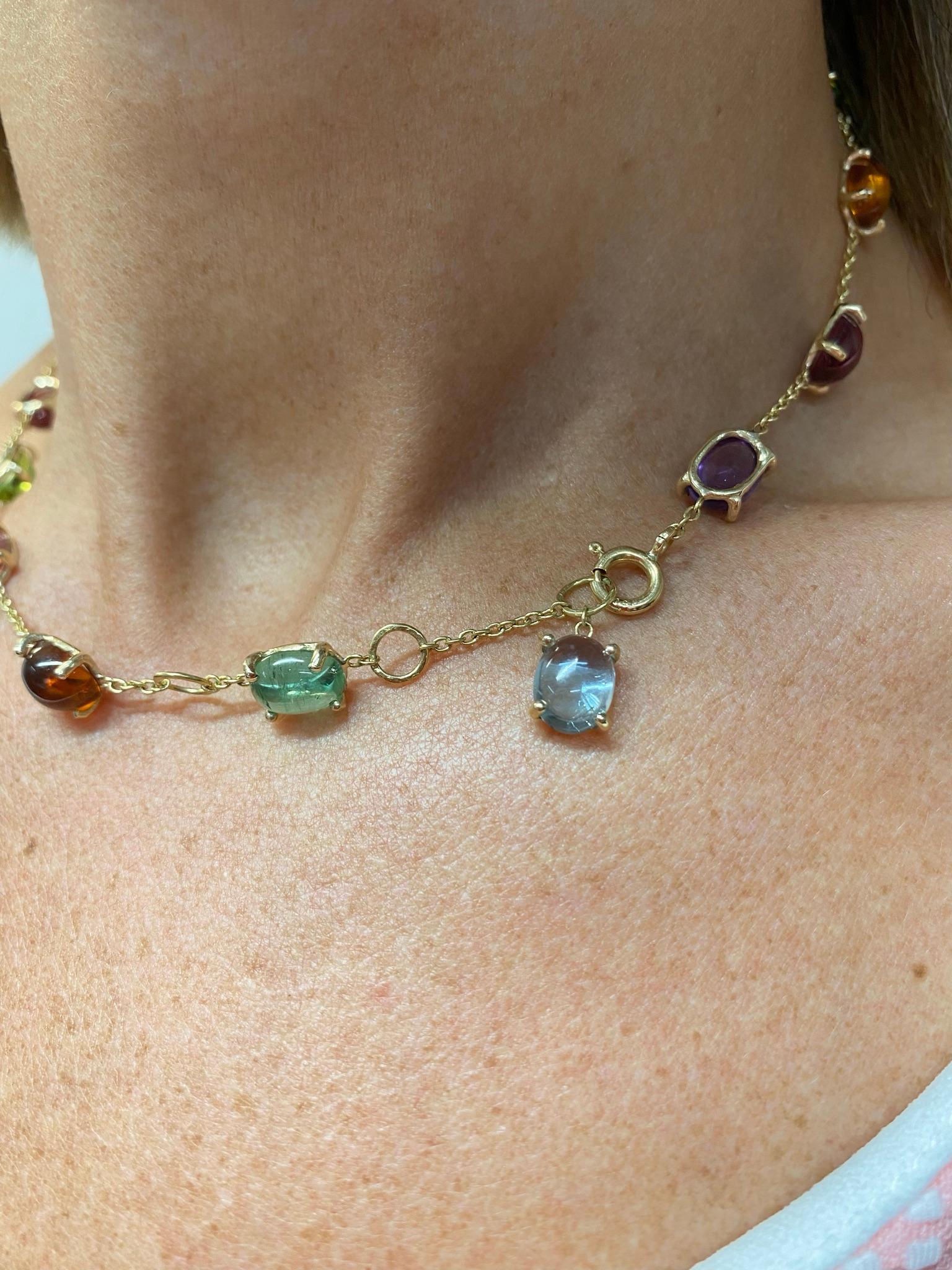 Collar Elegante de Oro Amarillo de 18 Kilates Amatista Granate Citrino Peridoto Turmalina en venta 3