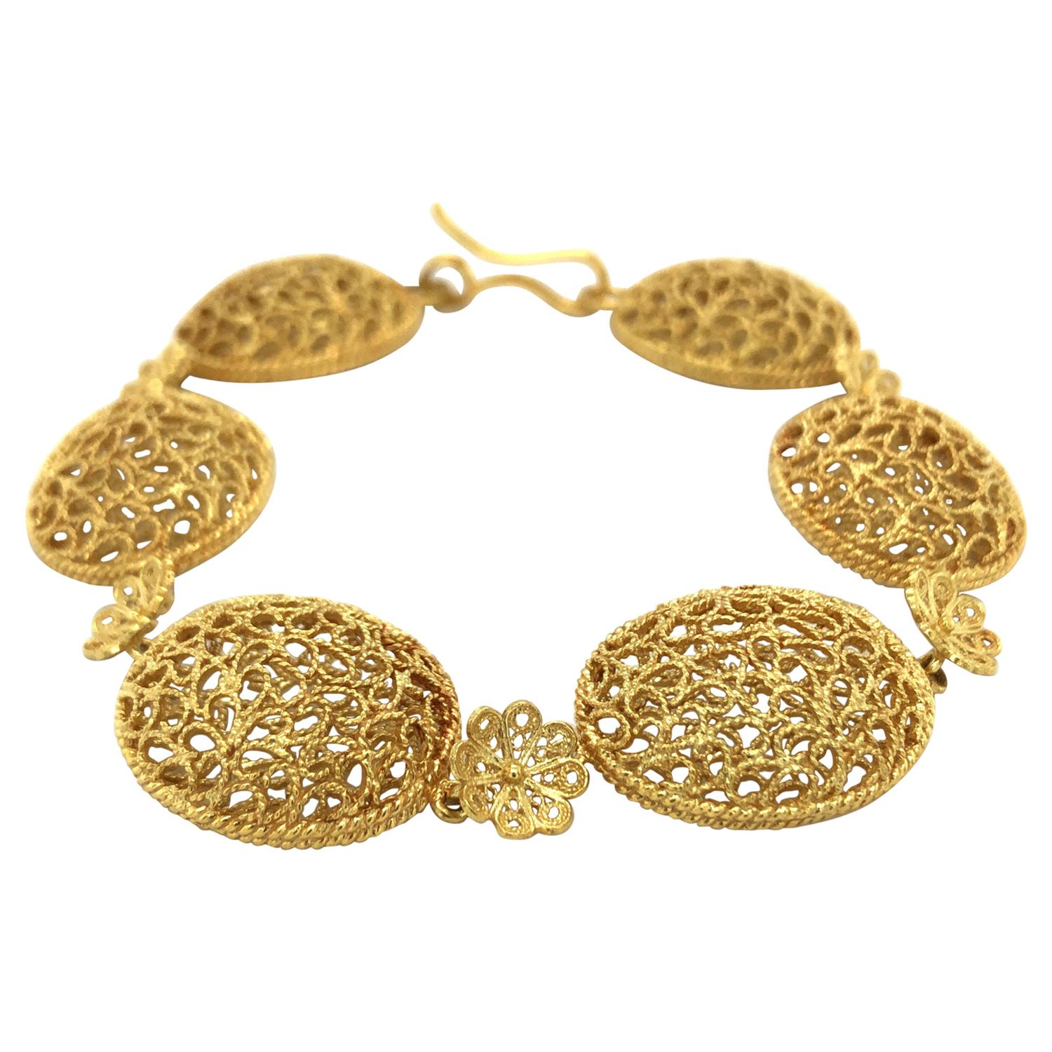 18 Karat Yellow Gold Filidoro Bracelet by Buccellati