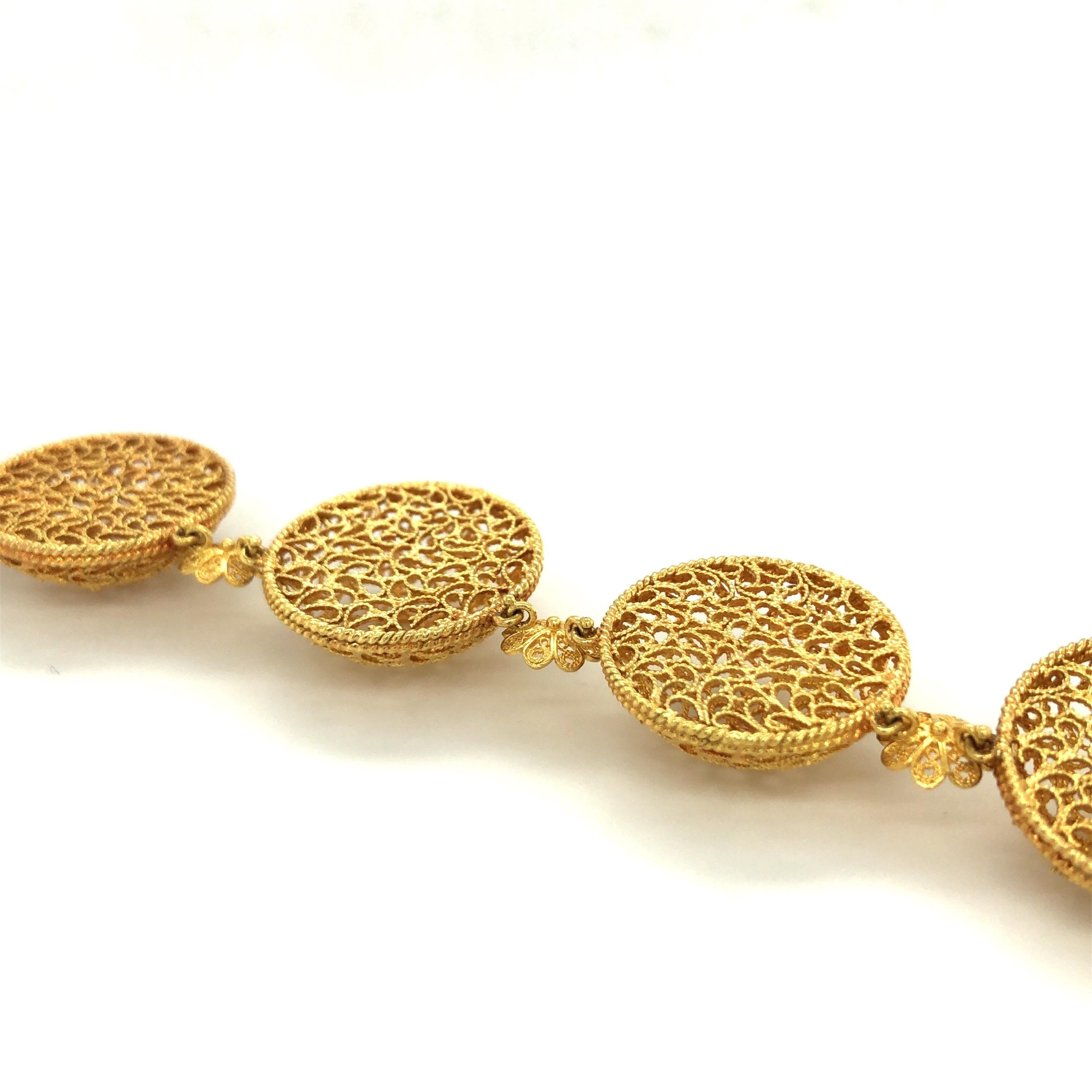 Contemporary 18 Karat Yellow Gold Filidoro Necklace by Buccellati For Sale