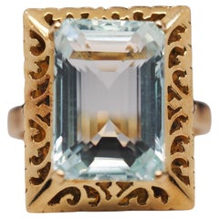 Retro 18 Karat Yellow Gold Filigree 8.00 carat Emerald Cut Aquamarine Ring