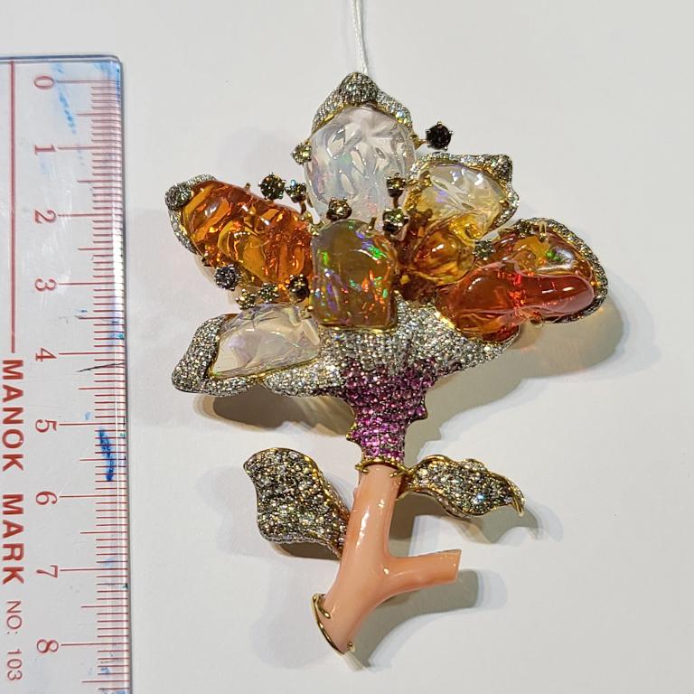 Modern 18 Karat Yellow Gold Fire Opal Coral Pink Sapp Diamond Brooch For Sale