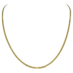 Collar de cadena plana de eslabones Gucci de oro amarillo de 18 quilates Italia