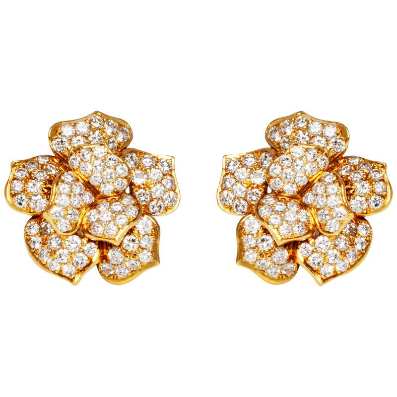 Chanel Flower Earrings For Sale at 1stDibs