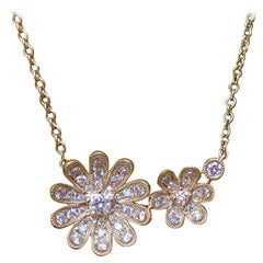18 Karat Yellow Gold Flower Necklace, 0.42 Carat of Diamond Hangs from an Chain