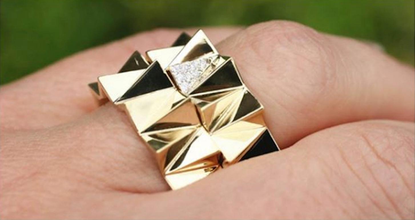 Women's or Men's 18 Karat Yellow Gold Folded Triangles Band  For Sale