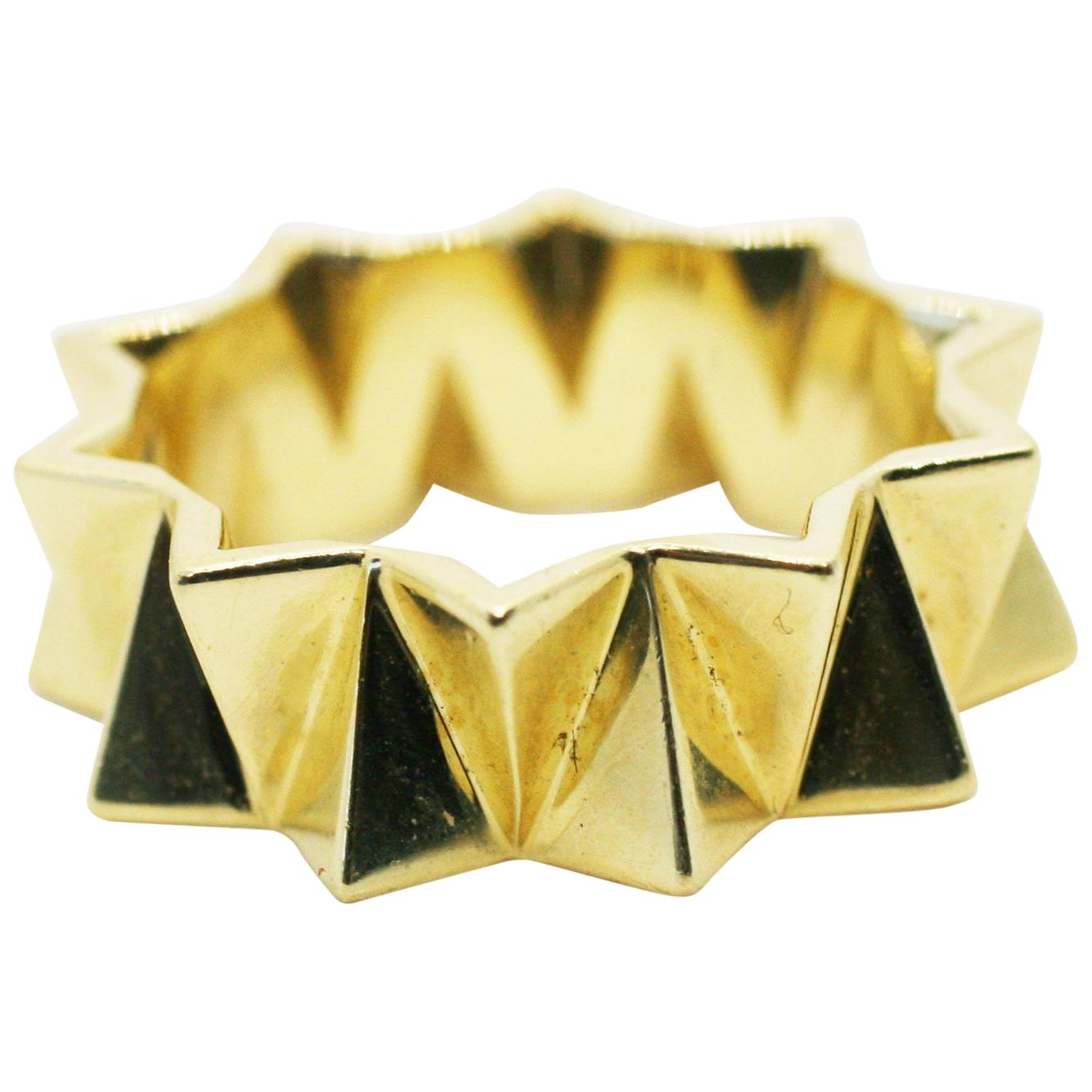 18 Karat Yellow Gold Folded Triangles Band  For Sale