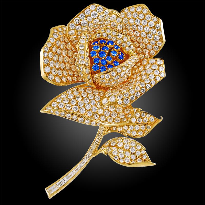 Round Cut Yellow Gold Flower Brooch with Four Interchangeable Pistils