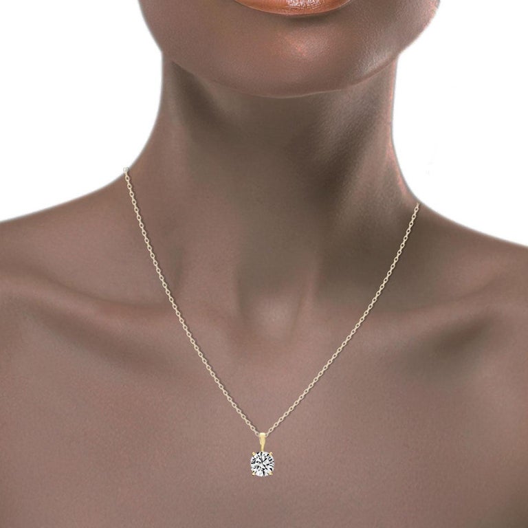 Pendentif En Or 18 Carats - Griffe 3 X 4 Cm - Poids 15,33 G - Occasion
