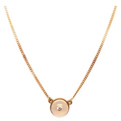 18 Karat Gelbgold Freiform-Anhänger mit einem runden Diamant 0,02 TDW
