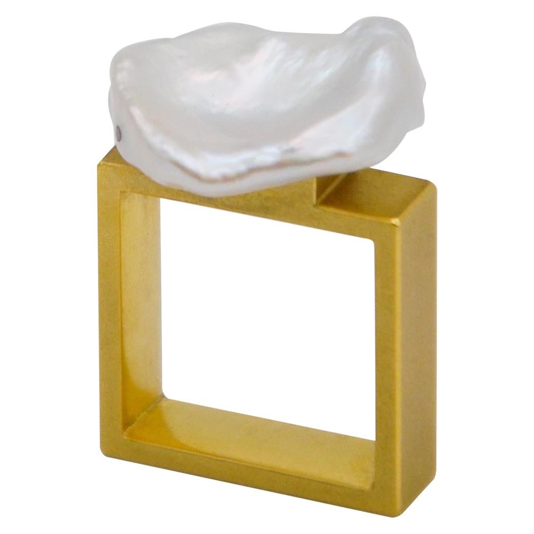 Bague cocktail en or jaune 18 carats et perles d'eau douce