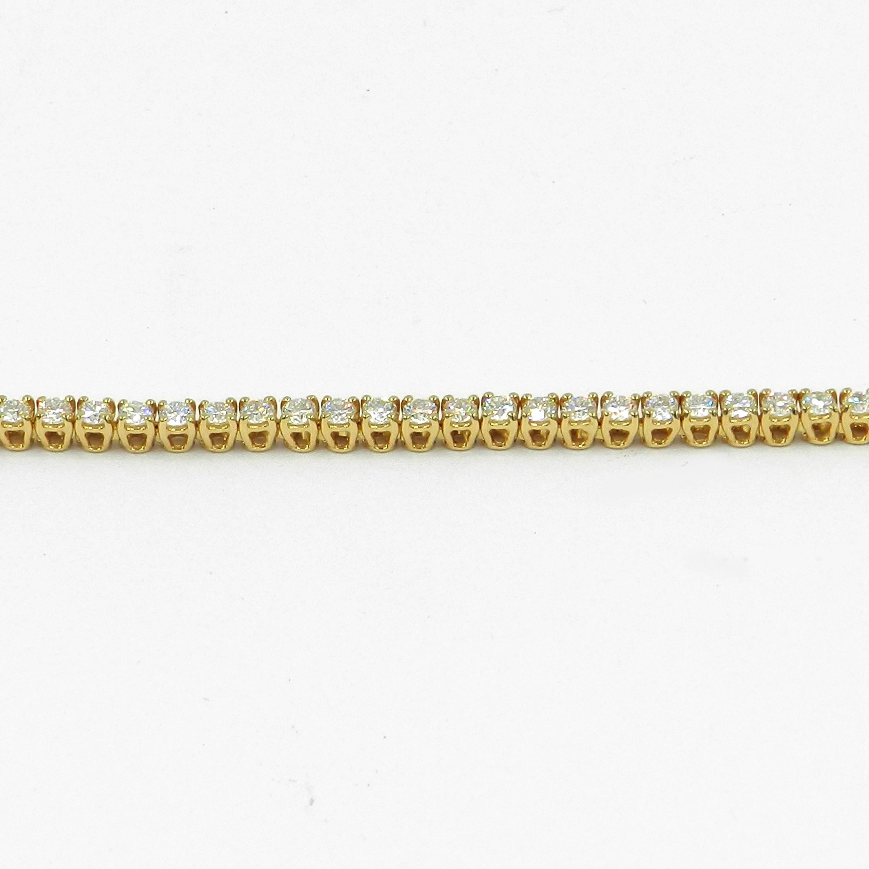 18KT Yellow Gold GARAVELLI DIAMONDS TENNIS BRACELET  
GOLD gr : 9,05
WHITE DIAMONDS ct : 3,10
