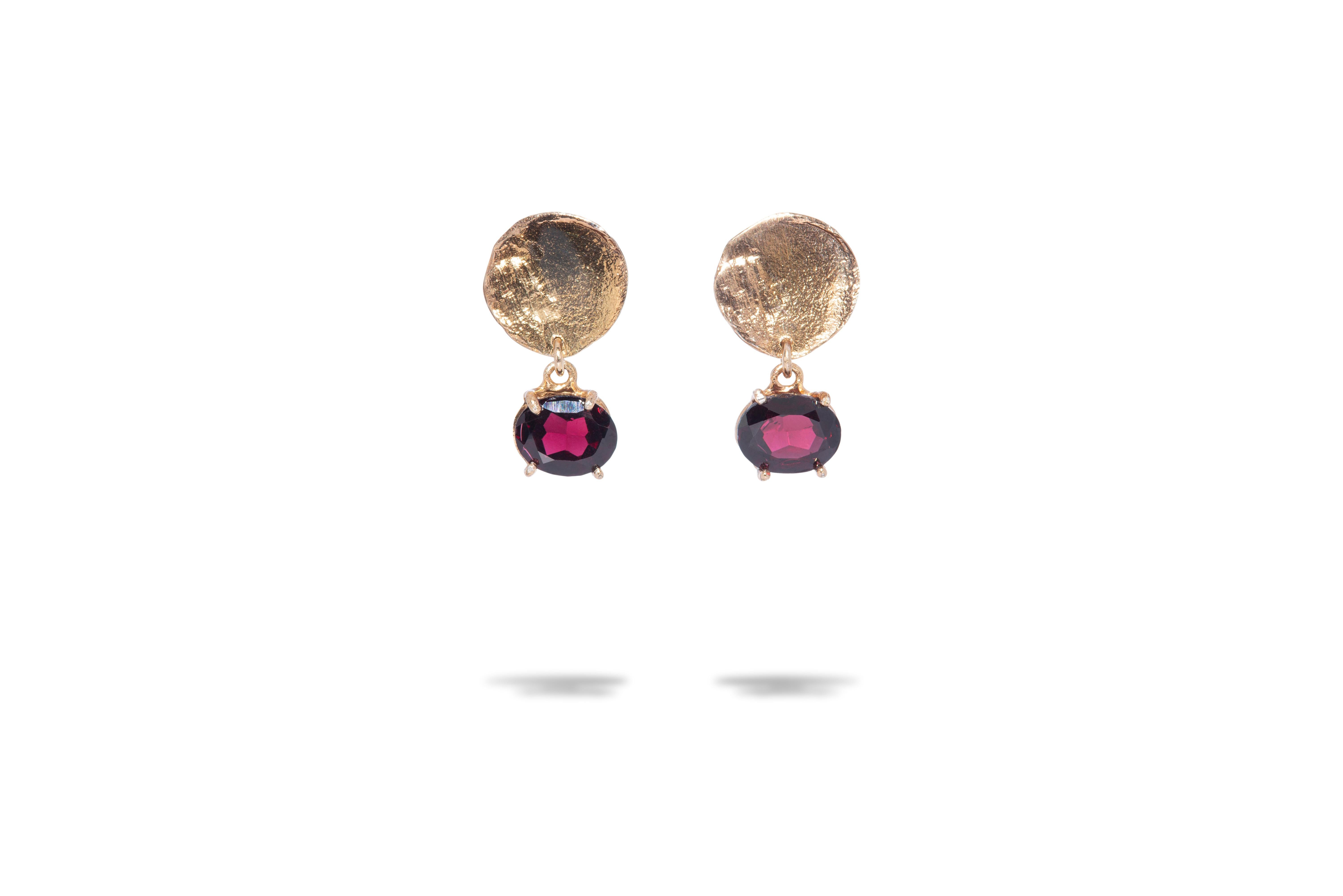 Modernist  18 Karat Yellow Gold Garnet Bordeaux Moon Handcrafted Design Dangle Earrings For Sale