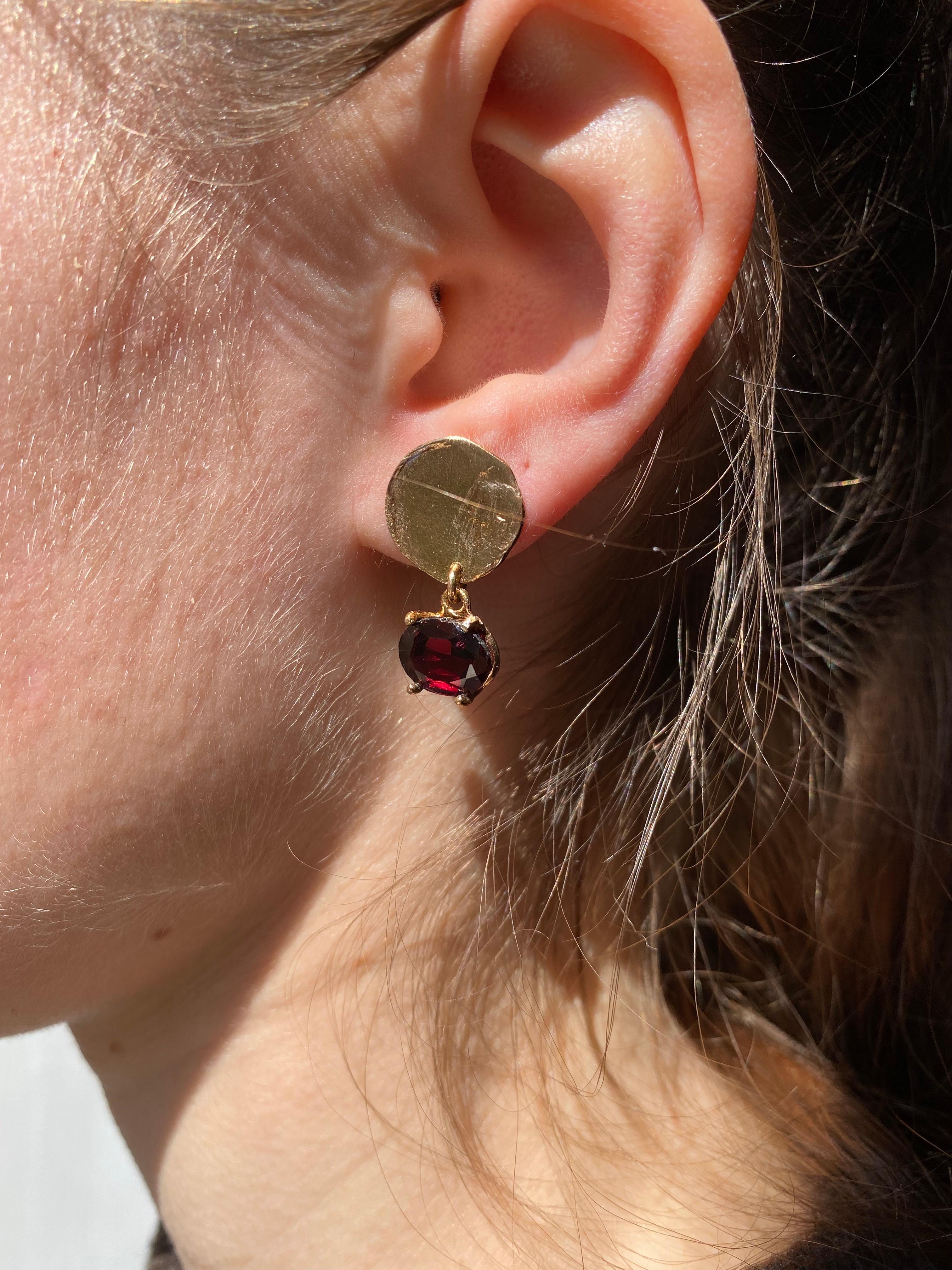 Oval Cut  18 Karat Yellow Gold Garnet Bordeaux Moon Handcrafted Design Dangle Earrings For Sale