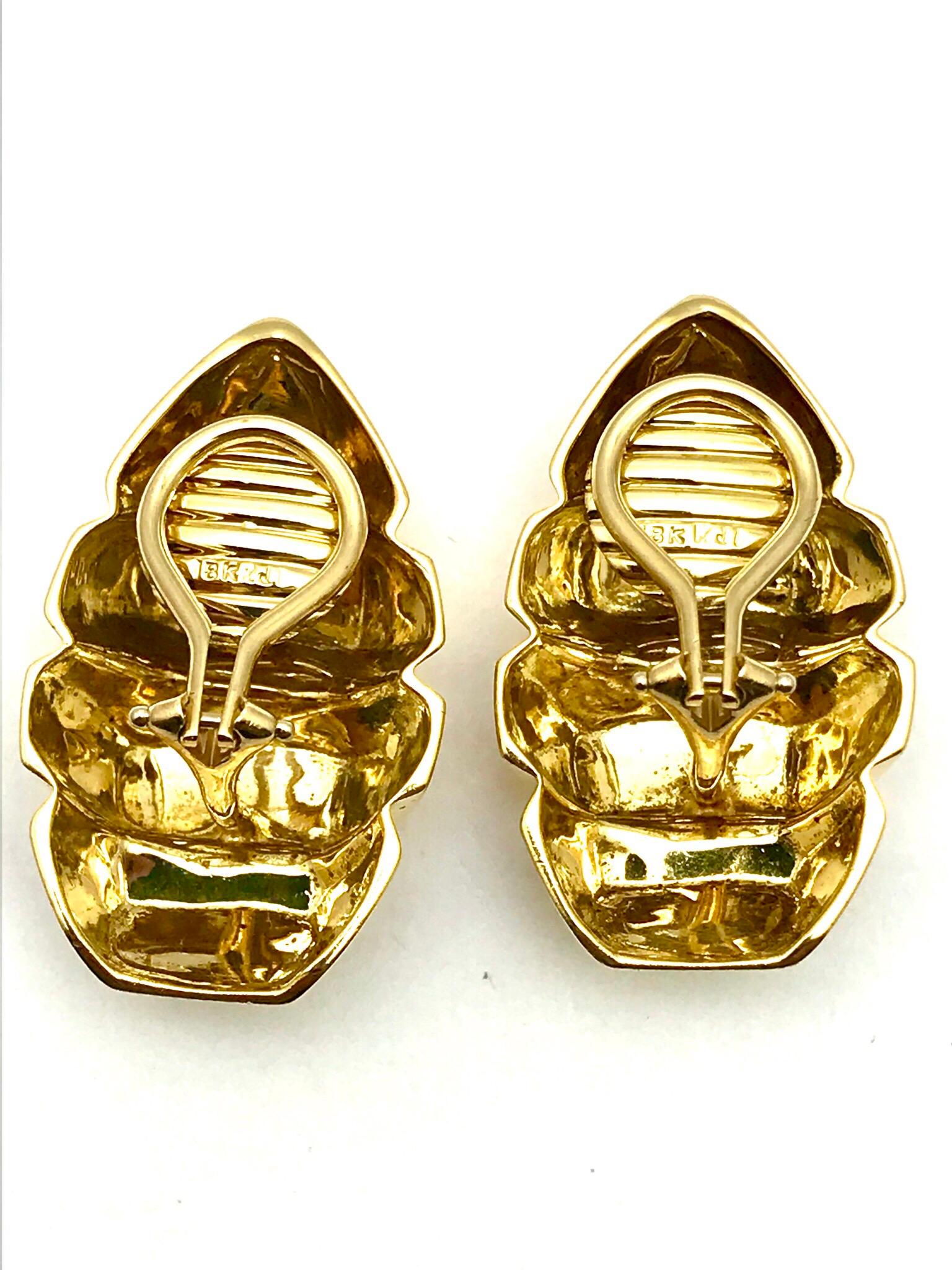 Retro 18 Karat Yellow Gold Geometric Clip-On Earrings