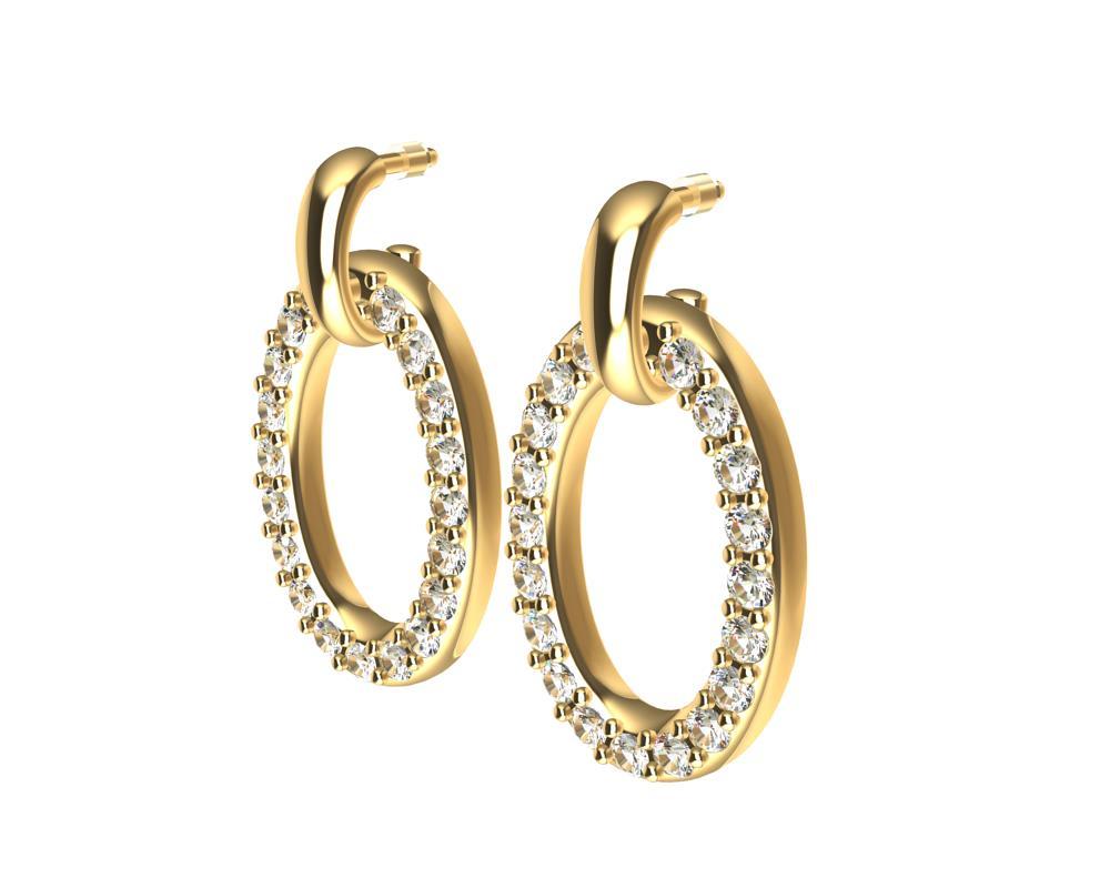 Or jaune 18 carats   Boucles d'oreilles pendantes en diamant,  Boucles d'oreilles ovales en diamant, elles se balancent sur l'épingle de la boucle d'oreille, donnant aux diamants plus de lumière avec le mouvement. hauteur totale 18,5 x 10 mm de