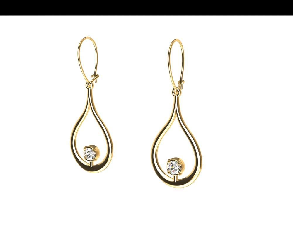 Contemporain Boucles d'oreilles en or jaune 18 carats avec diamants en forme de gouttes plates en vente