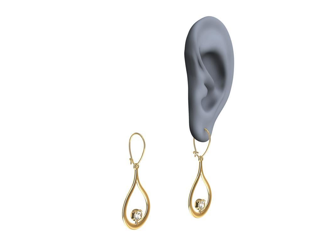 Boucles d'oreilles en or jaune 18 carats avec diamants en forme de gouttes plates Pour femmes en vente