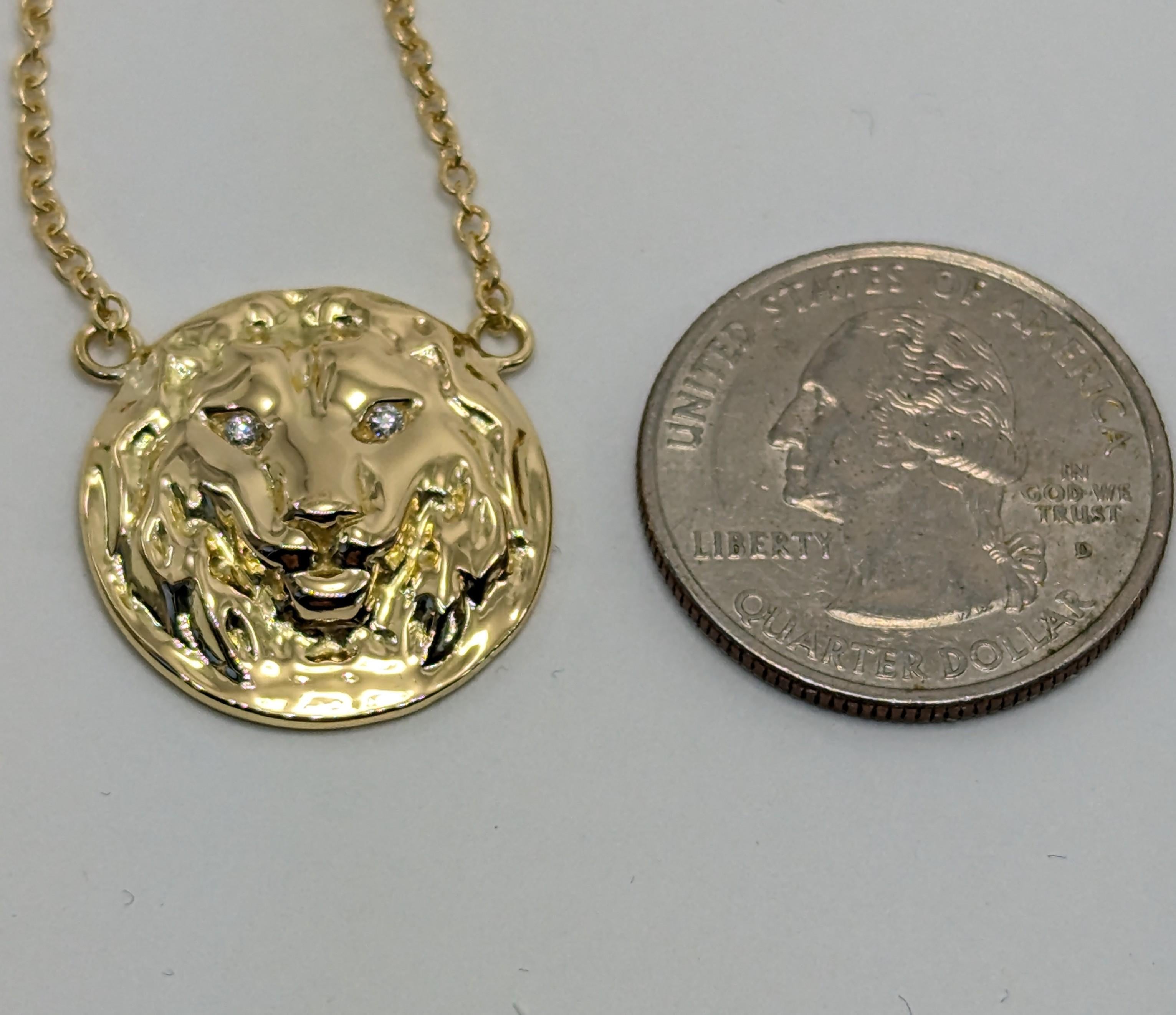 Contemporain Chaîne collier pendentif lion en or jaune 18 carats avec diamants certifiés GIA pour hommes en vente
