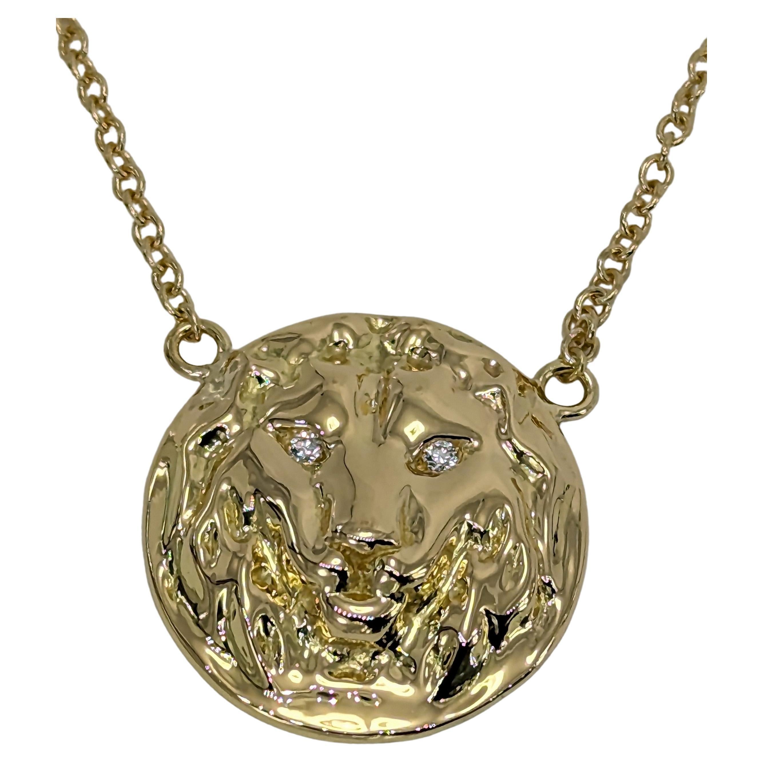 Chaîne collier pendentif lion en or jaune 18 carats avec diamants certifiés GIA pour hommes en vente
