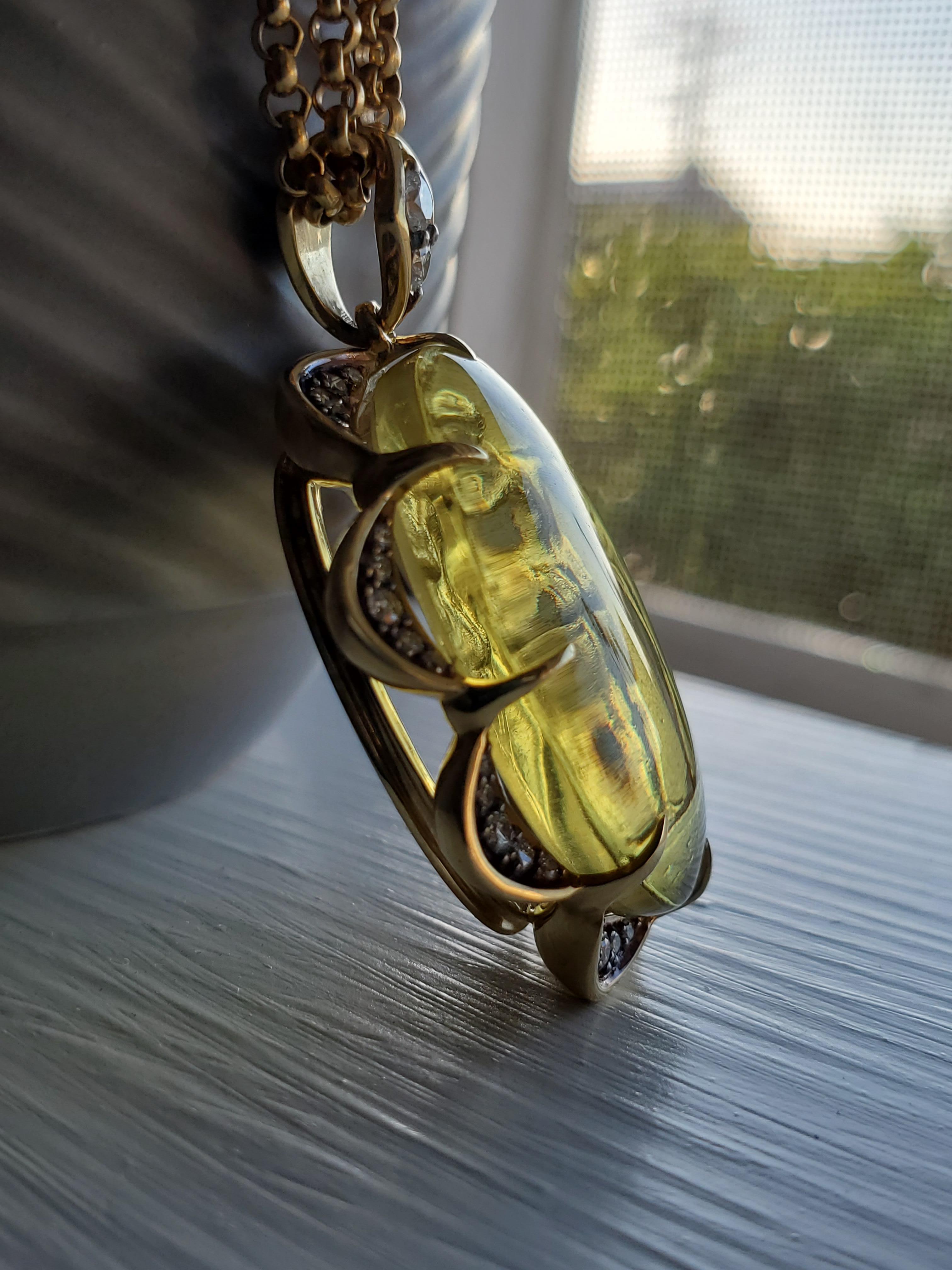 Pendentif ancien en intaille des Trois Grâces et diamants Unisexe en vente