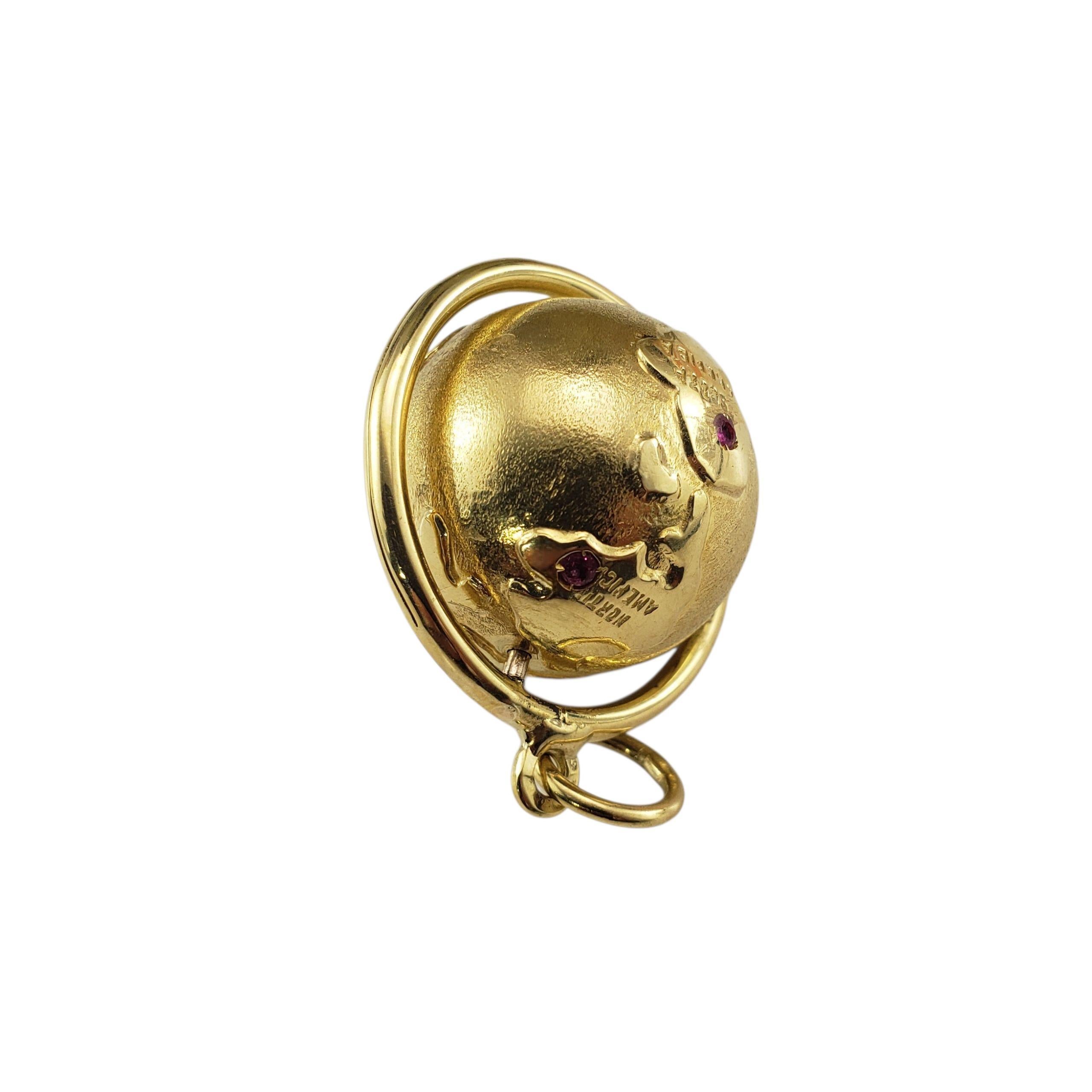 Charm Globe en or jaune 18 carats #22905 Bon état - En vente à Washington Depot, CT