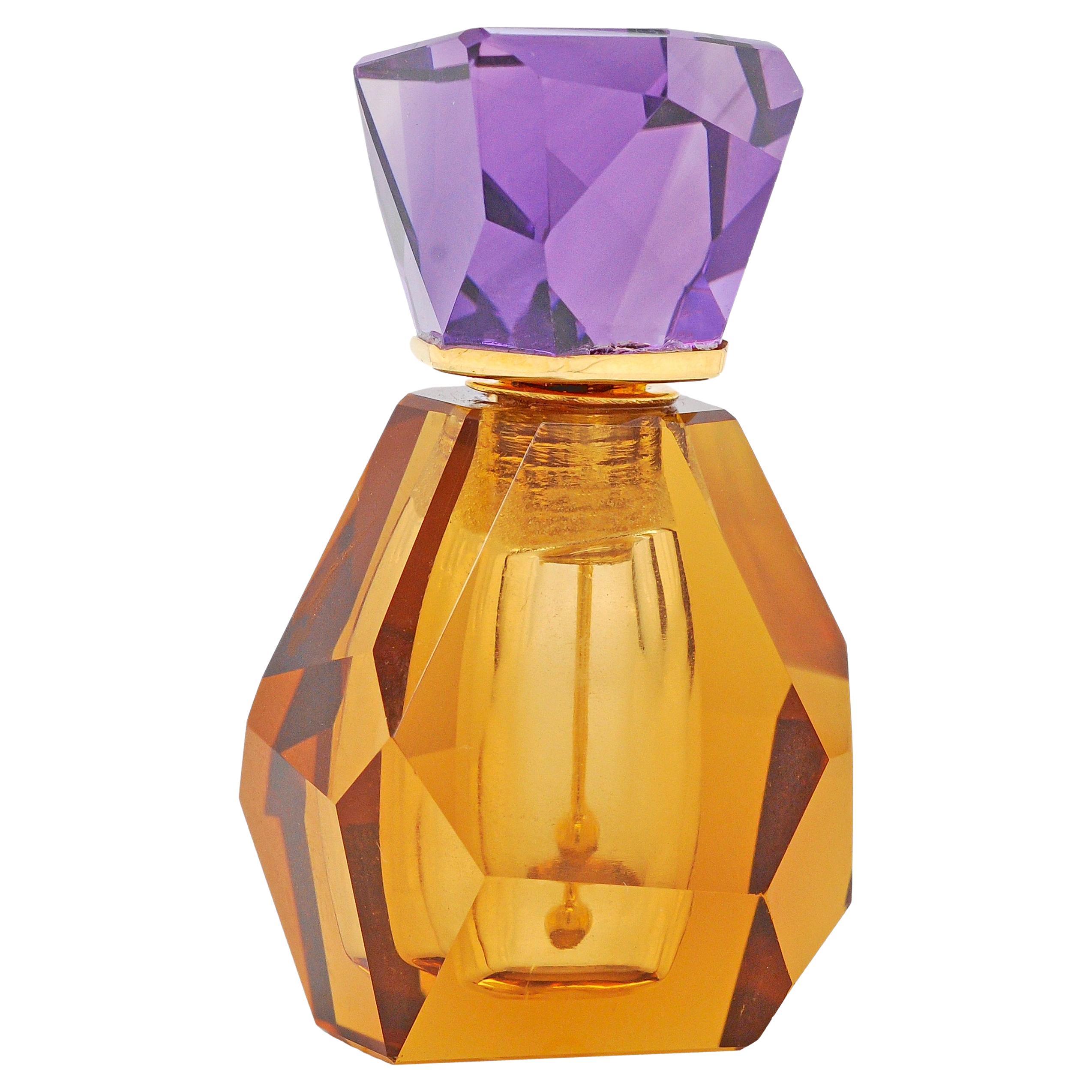 Magnifique flacon de parfum facetté en or jaune 18 carats, quartz doré et améthyste 