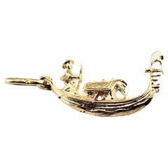 18 Karat Yellow Gold Gondola Charm