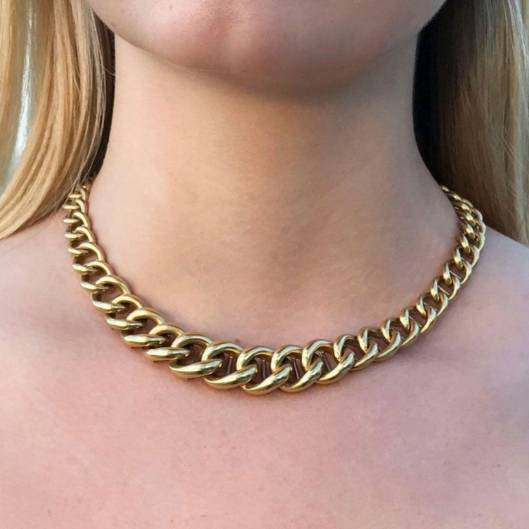 18 Karat Yellow Gold Italian Graduated Curb Link Chain Necklace at ...