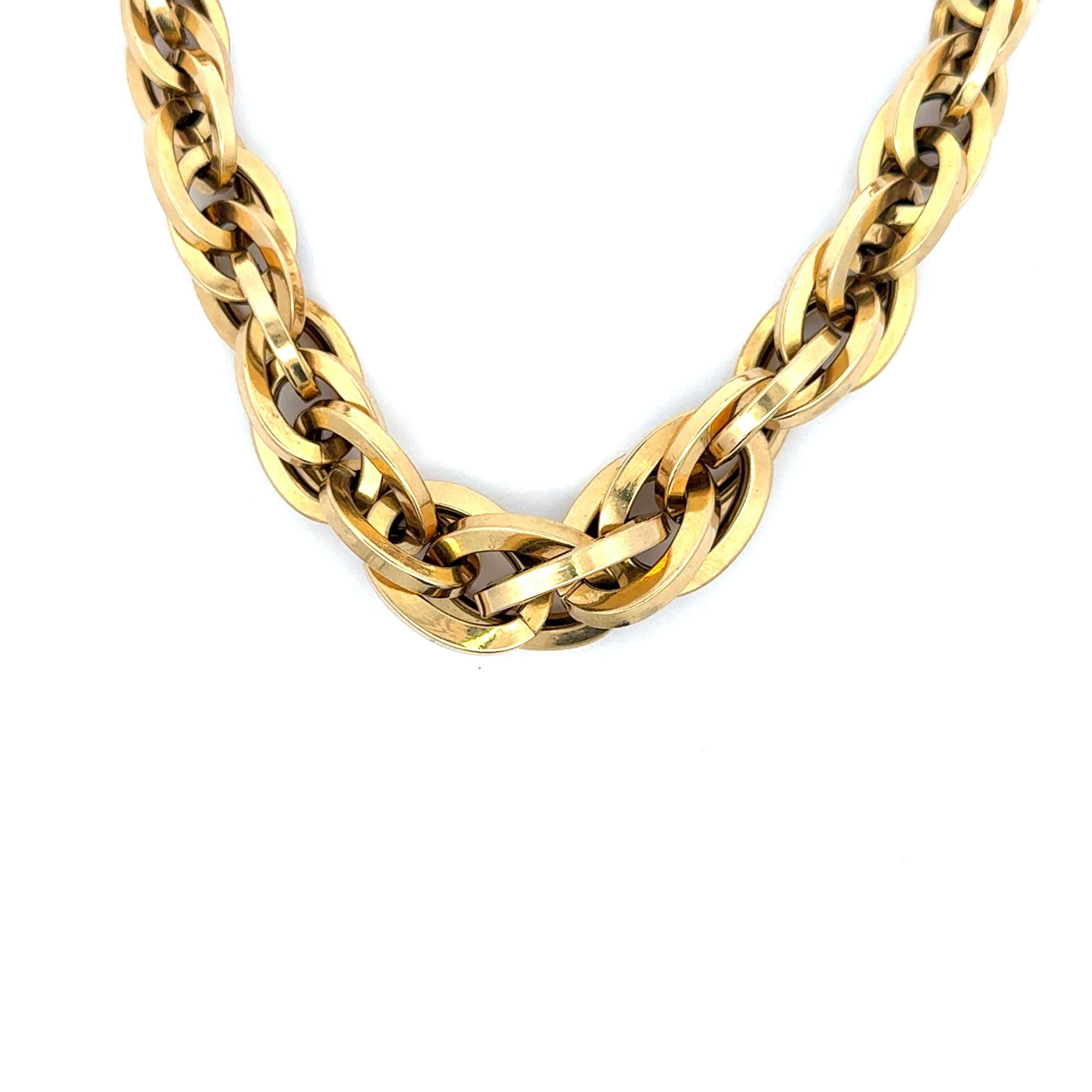 Collana a maglie ovali graduate in oro giallo 18 carati 55,24 grammi 17