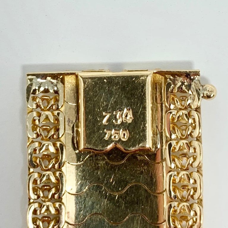 18 Karat Yellow Gold Greek Key Link Design Fancy Bracelet 2