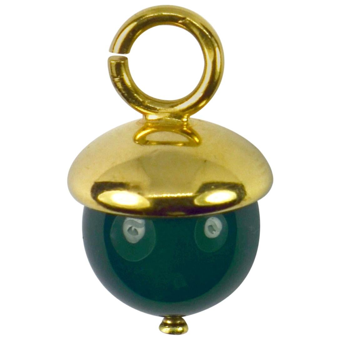 18 Karat Yellow Gold Green Agate Sphere Charm Pendant For Sale