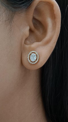 18 Karat Yellow Gold Green Emerald White Diamond Stud Earrings