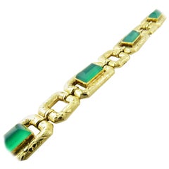 18 Karat Yellow Gold Green Onyx Etched Link Bracelet