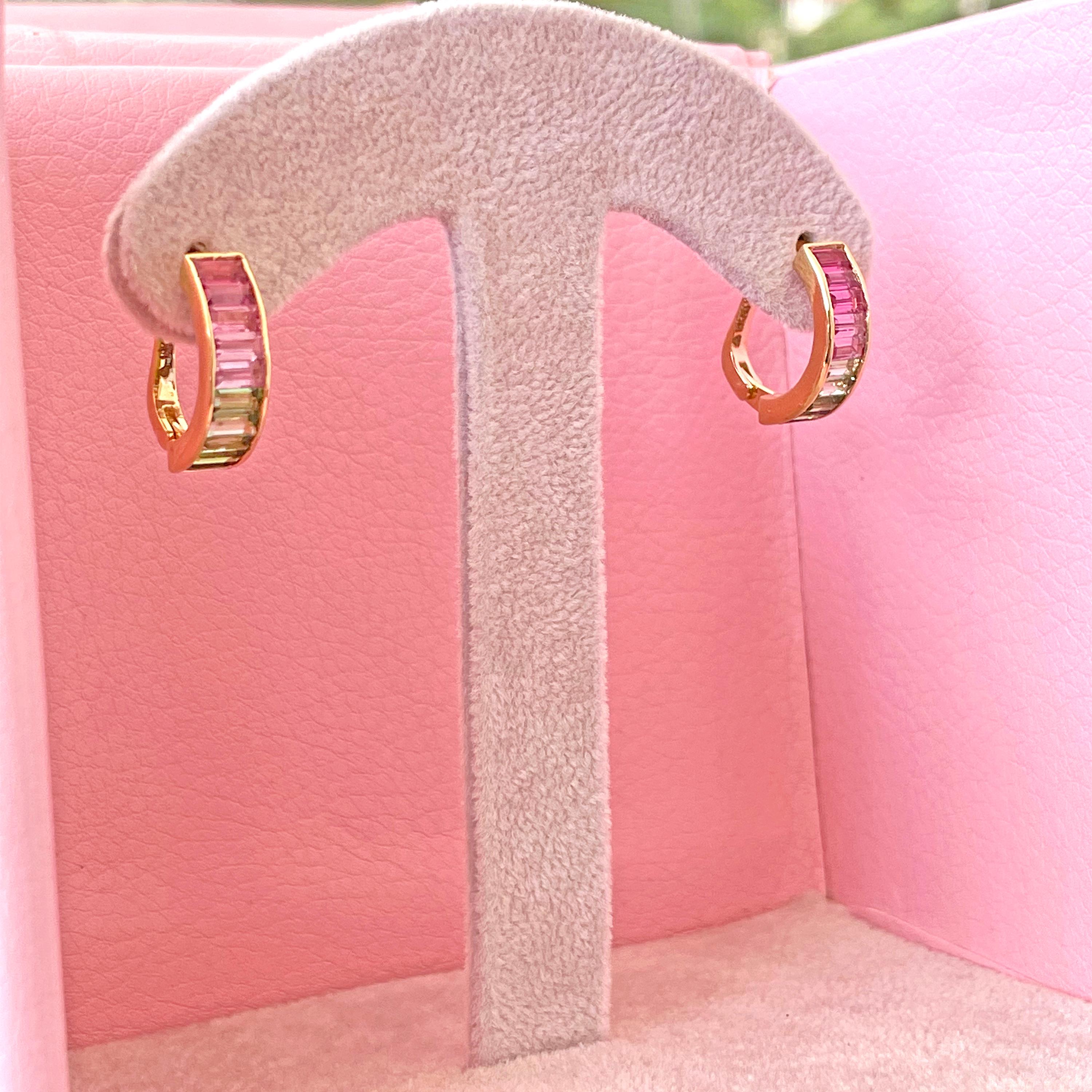 Women's 18 Karat Yellow Gold Green Pink Bi-Color Tourmaline Linear Huggie Hoop Earrings For Sale