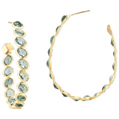 18 Karat Yellow Gold Green Sapphire 17.90 Carat Ombre Hoop Earrings, Grande