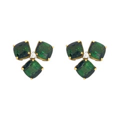 18 Karat Yellow Gold Green Tourmaline Diamond Earrings
