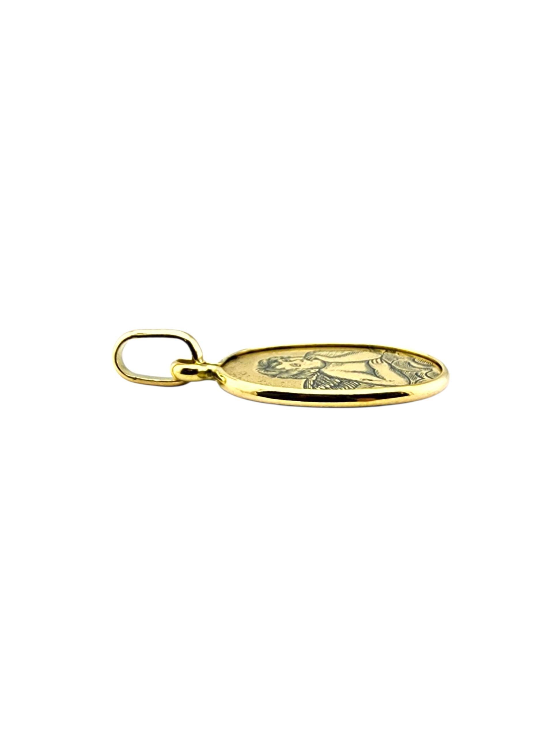 Pendentif ovale en or jaune 18 carats Ange gardien #23292 Bon état - En vente à Washington Depot, CT