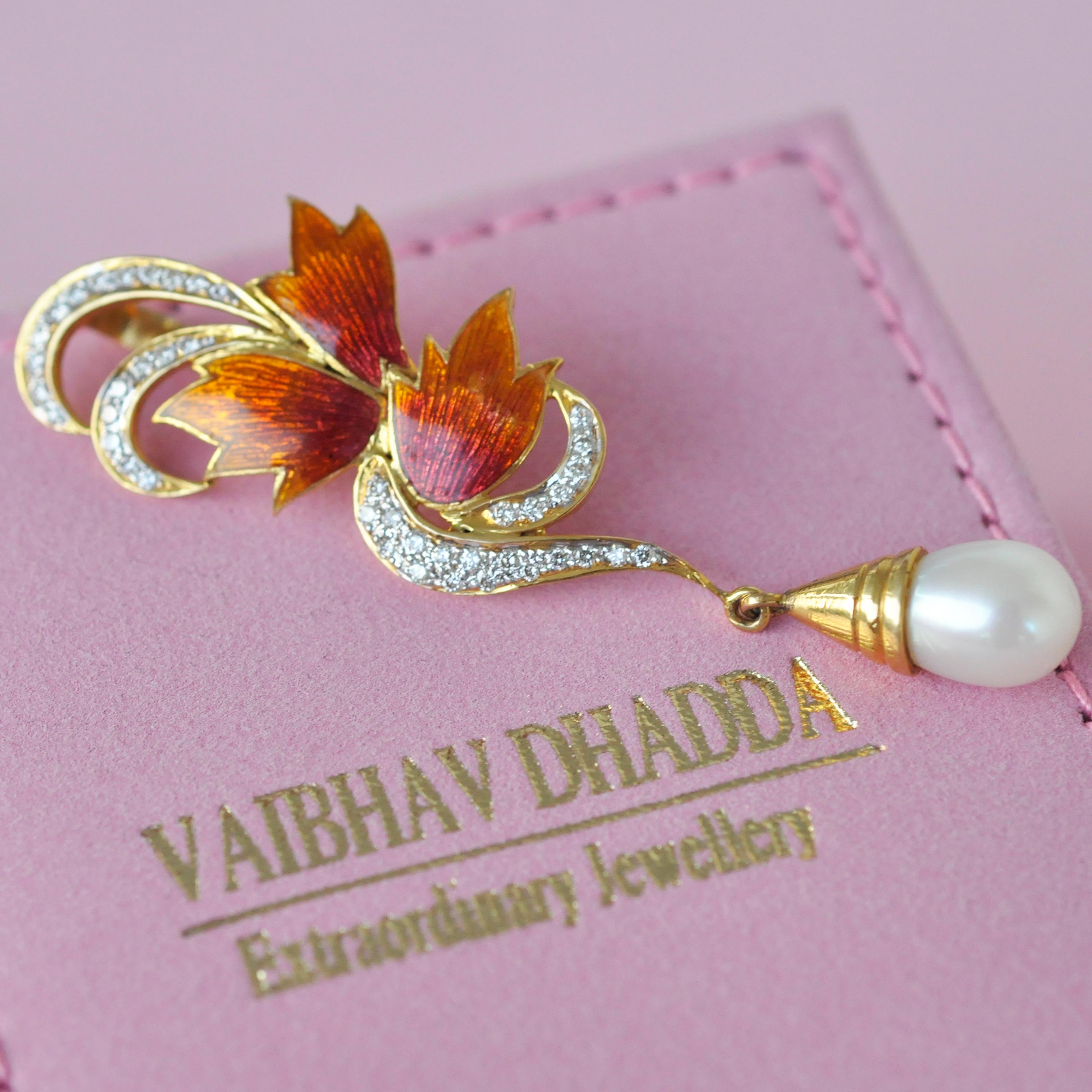 Brilliant Cut 18 Karat Yellow Gold Guilloché French Enamel Diamond Pearl Pendant Necklace For Sale