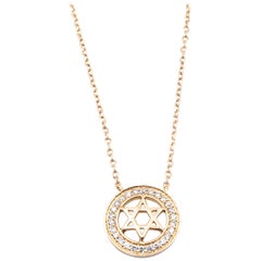 18 Karat Yellow Gold Halo Star Necklace