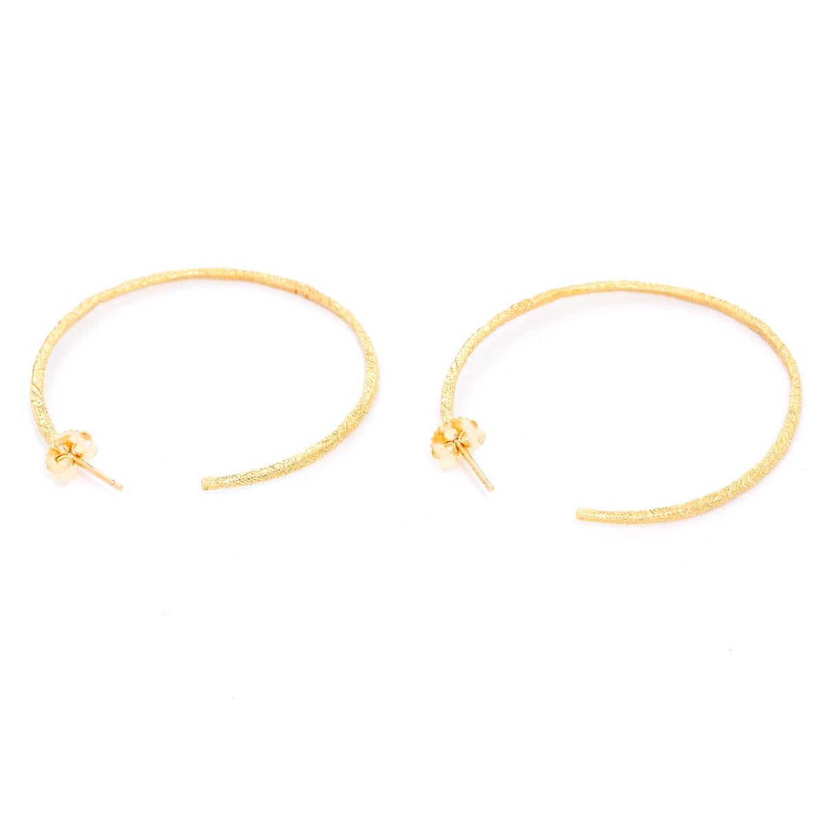 Women's 18 Karat Yellow Gold Hammered Earring Hoops For Sale