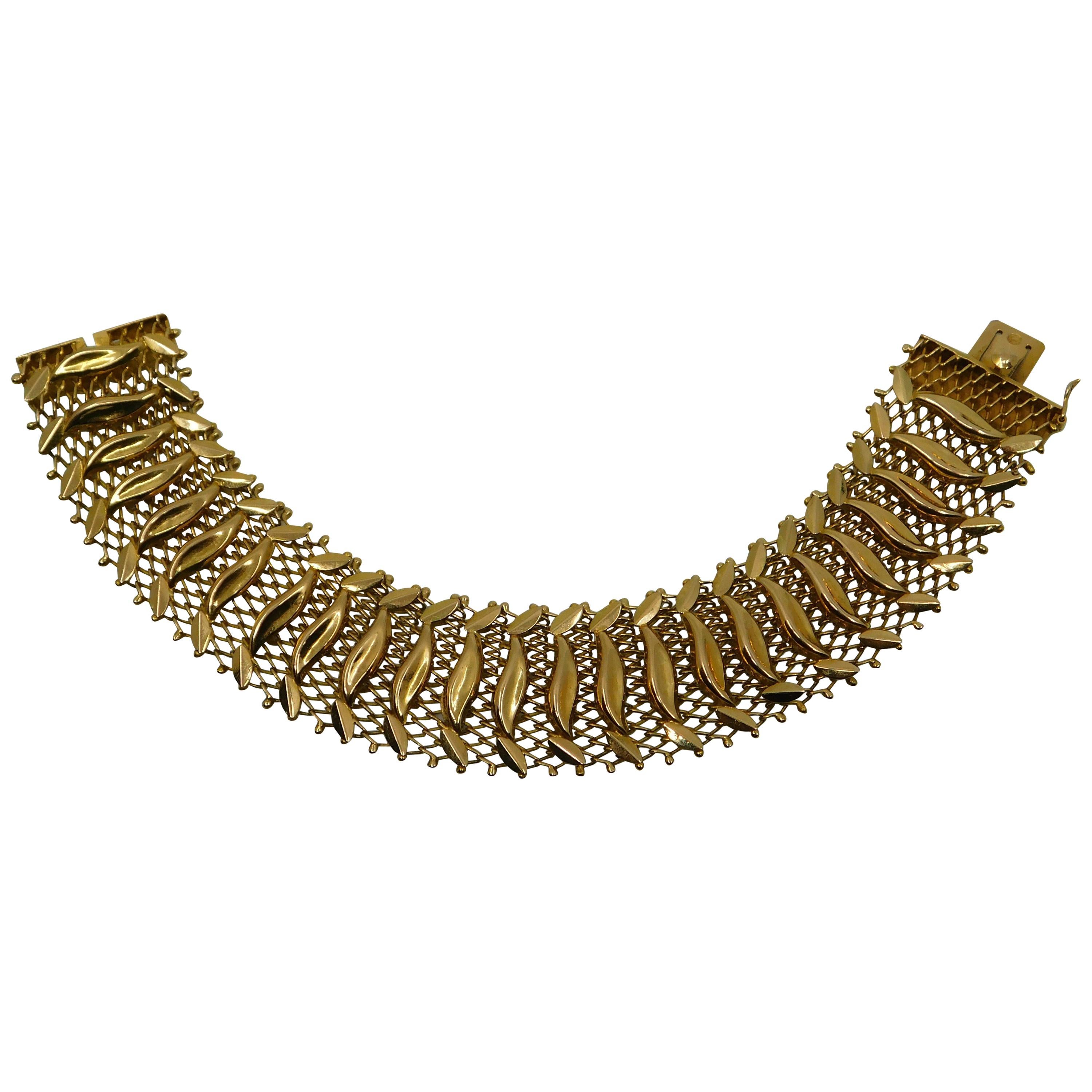 18-Karat Yellow Gold Handmade Bracelet For Sale