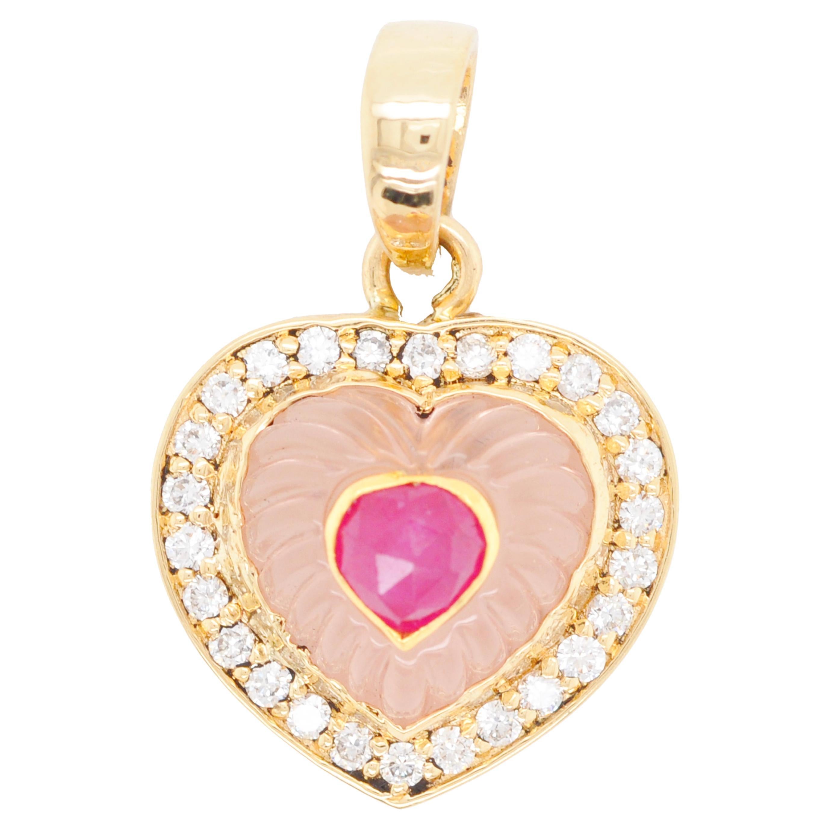 Collier pendentif cœur en or jaune 18 carats, quartz rose, rubis et diamants