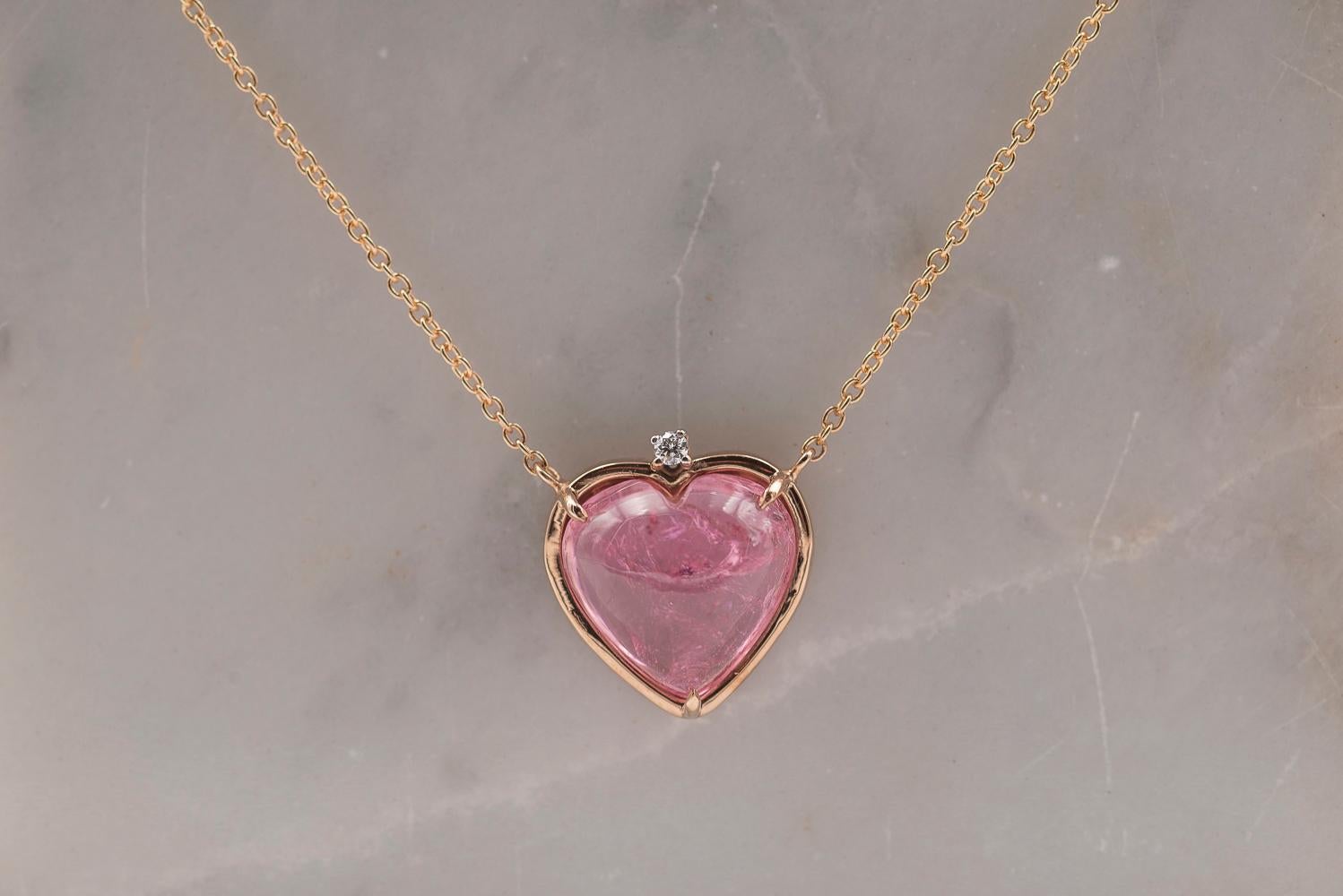 Romantic 18 Karat Yellow Gold Heart Shaped Rose Tourmaline Diamonds Love Pendent Necklace For Sale