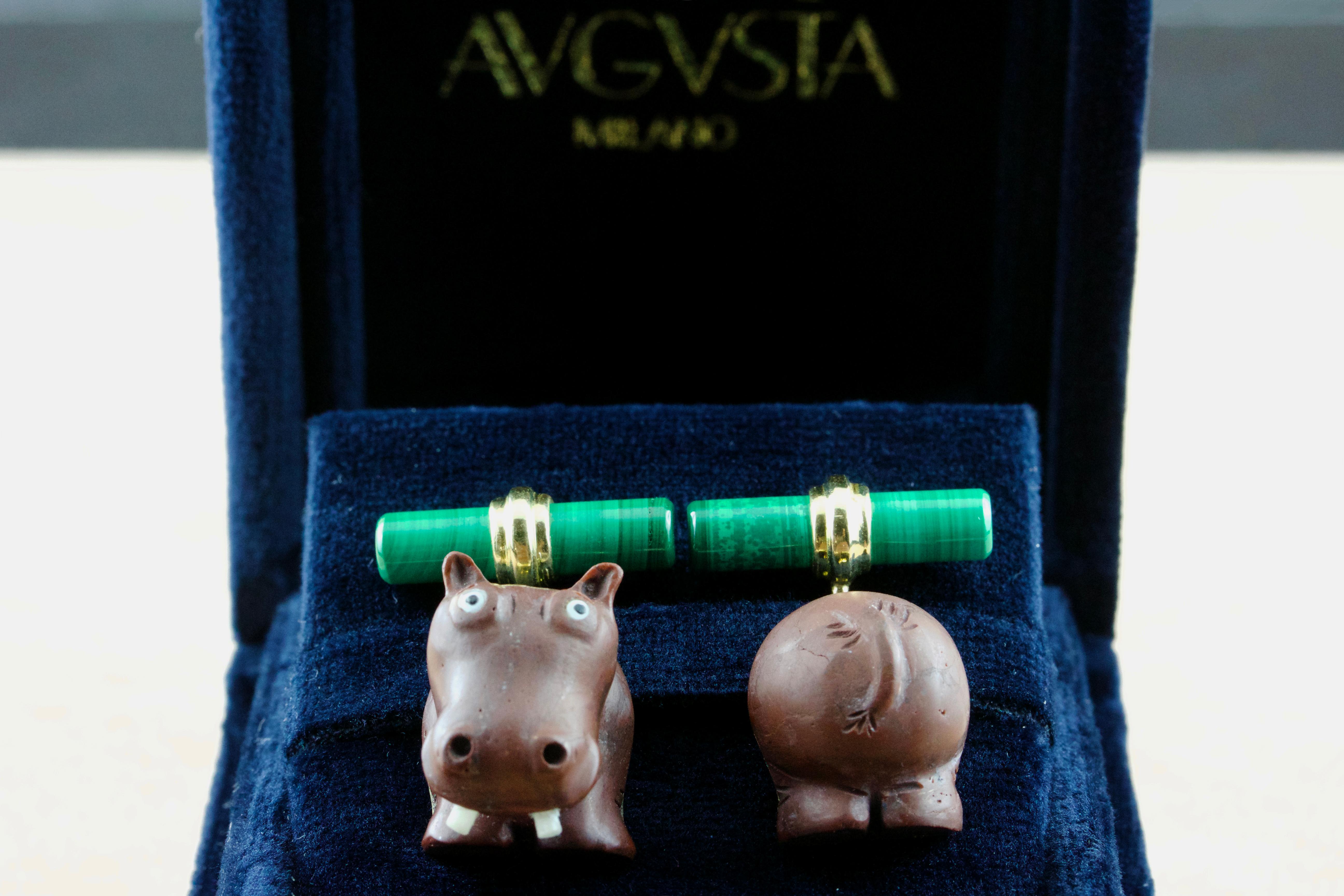 Women's or Men's 18 Karat Yellow Gold Hippopotamus Jasper Brown and Malachite Cufflinks For Sale