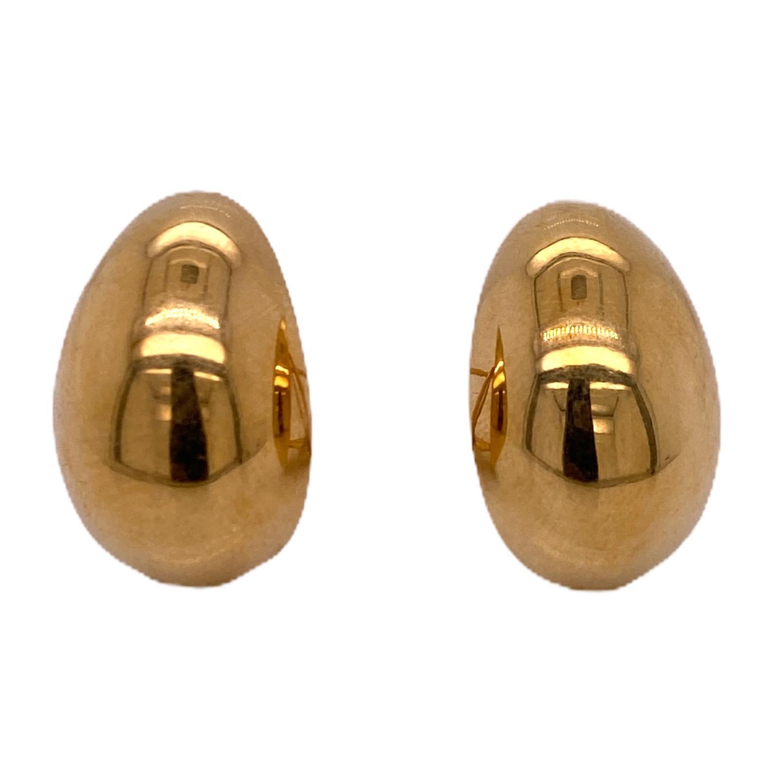 Modern 18 Karat Yellow Gold Hollow Kidney Bean Lever Back Earrings