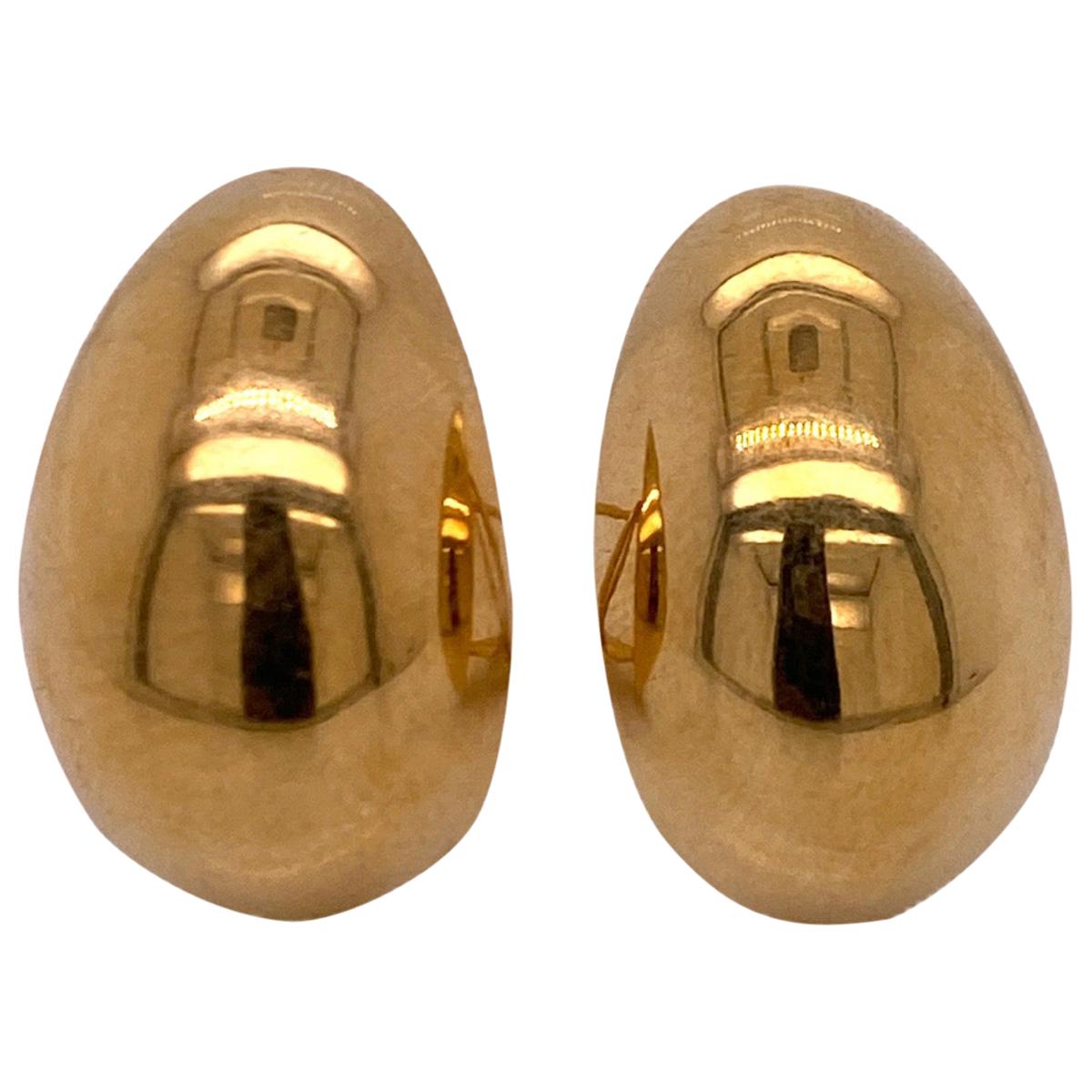 18 Karat Yellow Gold Hollow Kidney Bean Lever Back Earrings