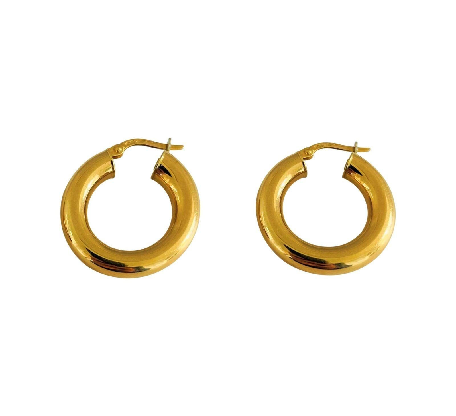 unoaerre gold hoop earrings