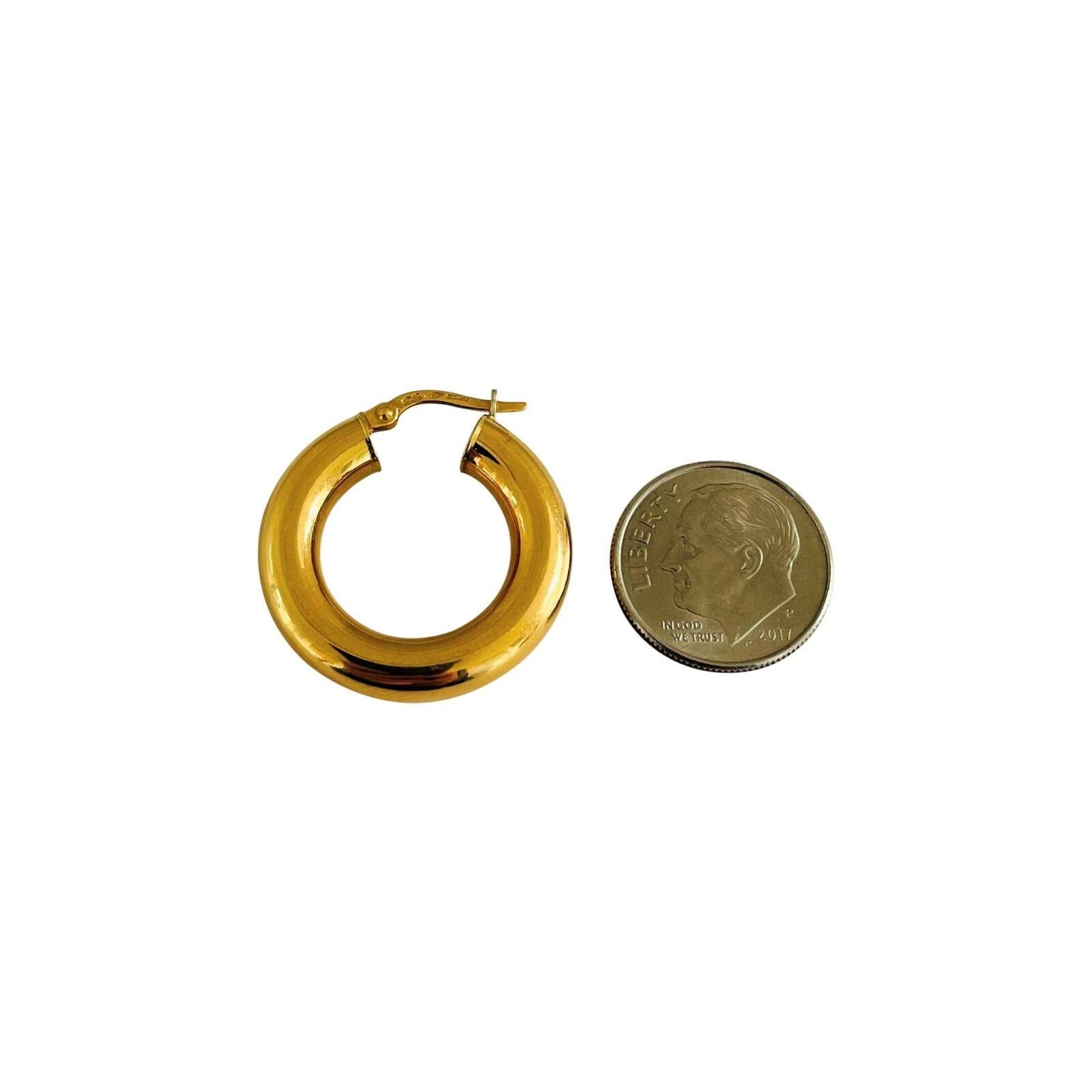 unoaerre gold earrings