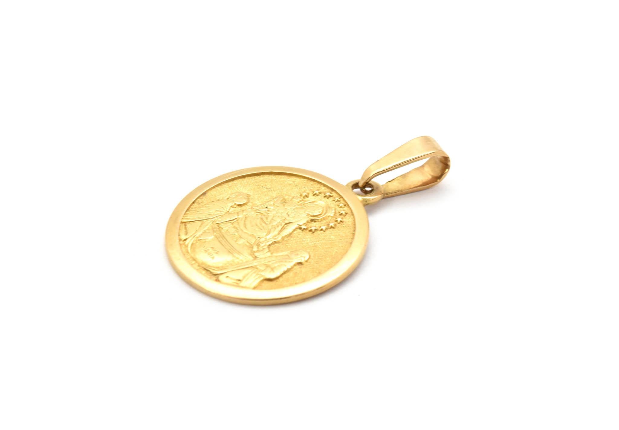 Modern 18 Karat Yellow Gold Holy Family Medal Pendant