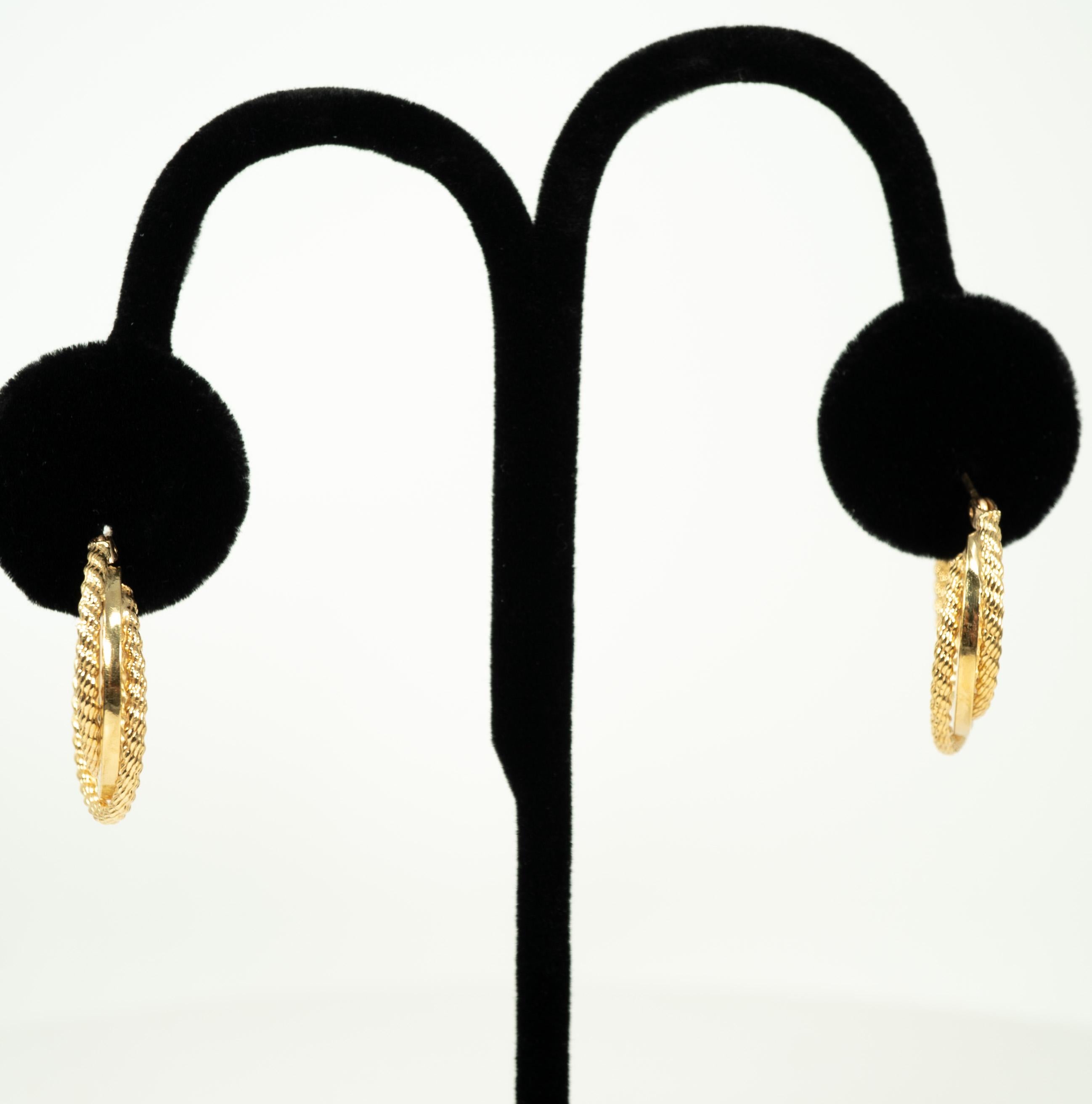 Women's or Men's 18 Karat Yellow Gold Hoop Earrings